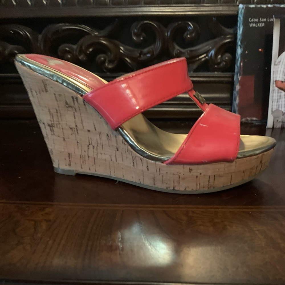 Wedge sandals